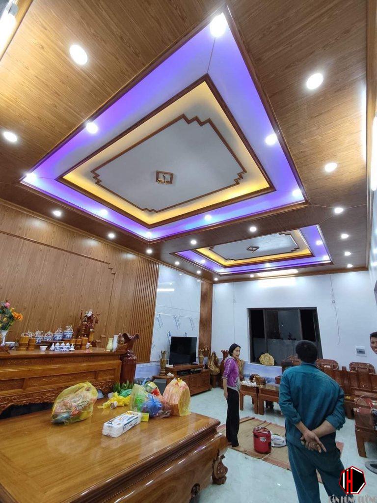 Thi công tấm ốp tường nhựa giả gỗ tại TPHCM - Công ty Tân Hùng Cường Thi công tấm ốp tường nhựa giả gỗ tại TPHCM - Công ty Tân Hùng Cường